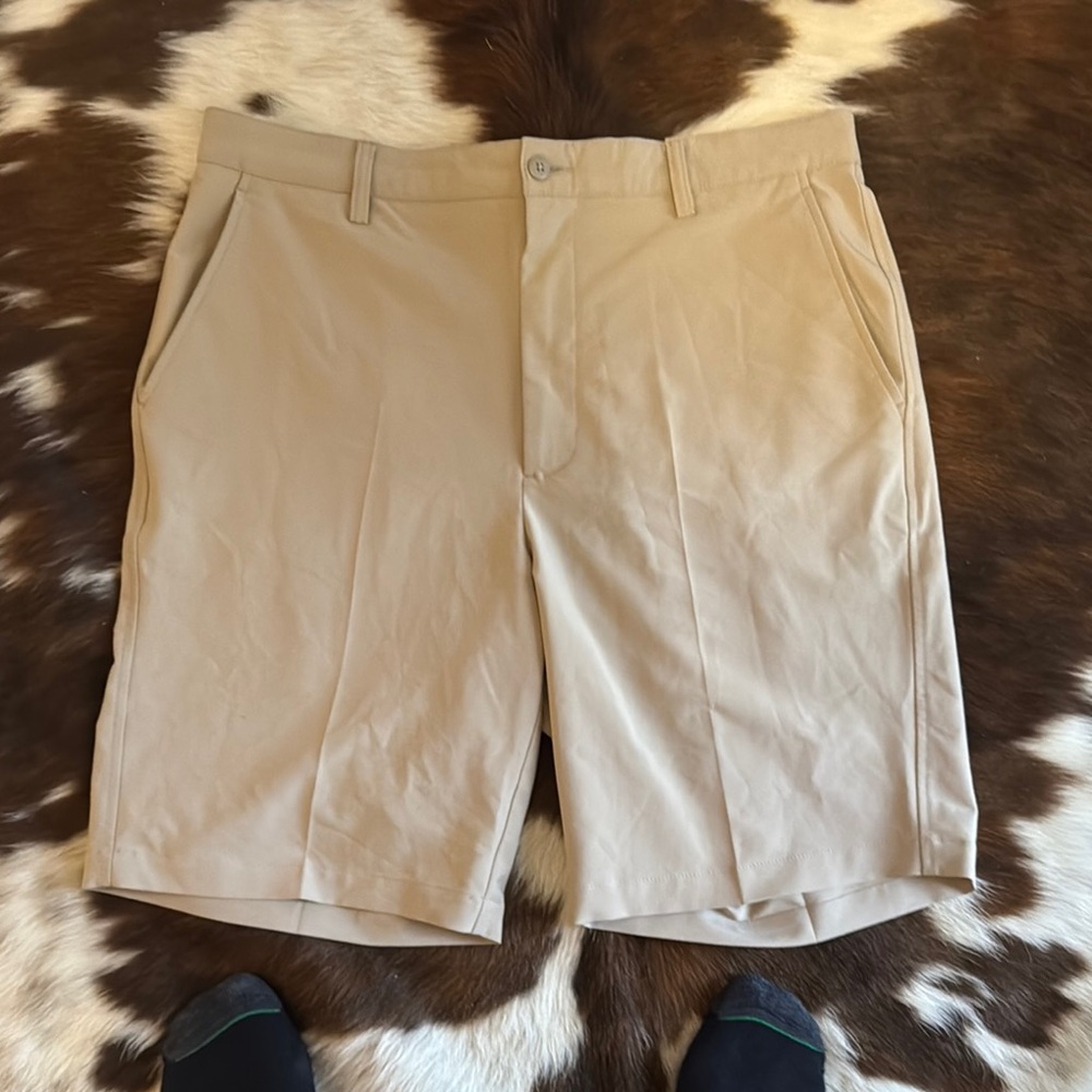 Light Beige FJ Flex Golf Shorts